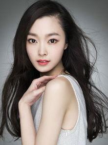 陈雅贤个人资料,才华横溢的文艺新星，多才多艺的人生旅程